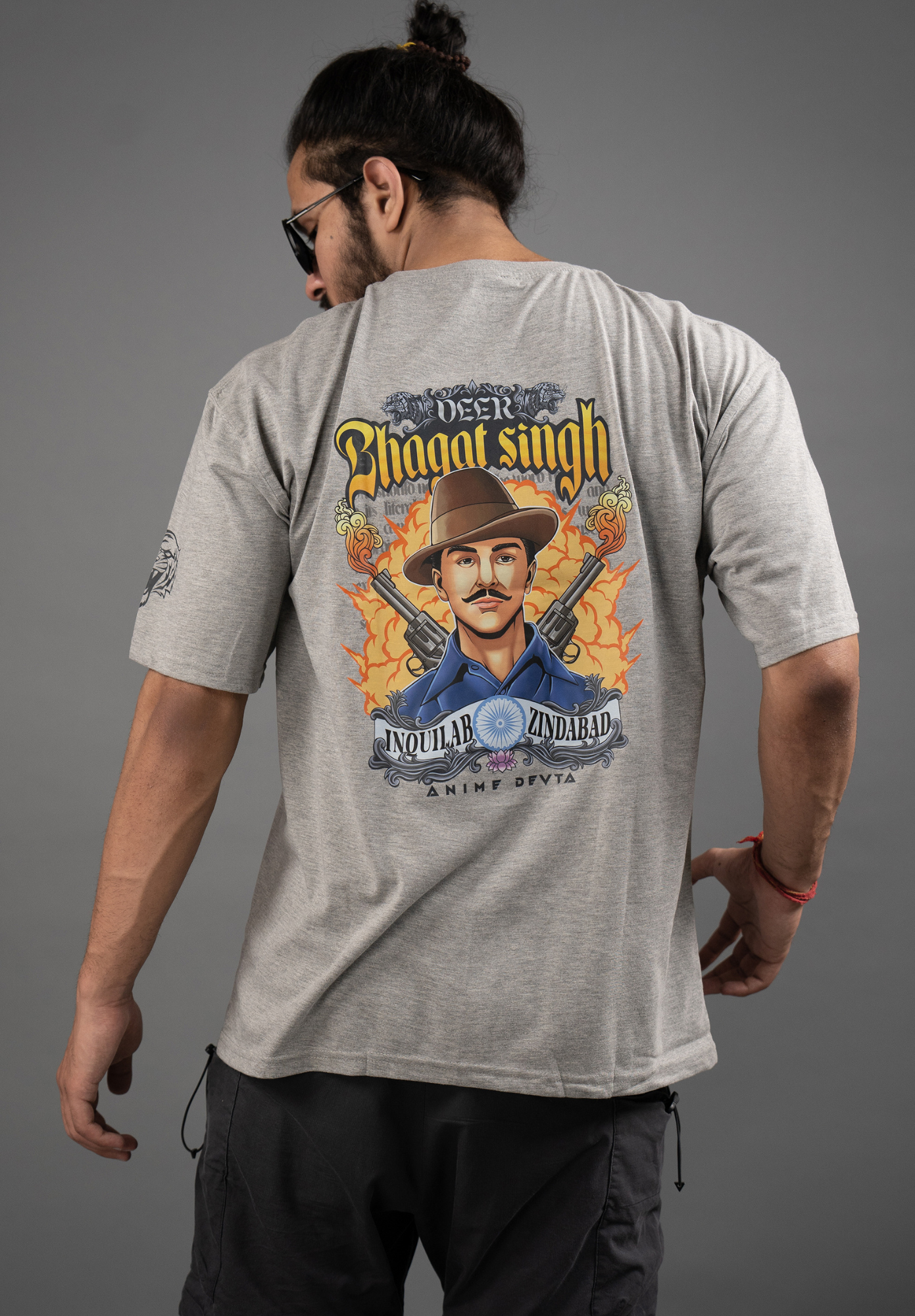 Eternal Hero: Veer Bhagat Singh Oversized T-shirt