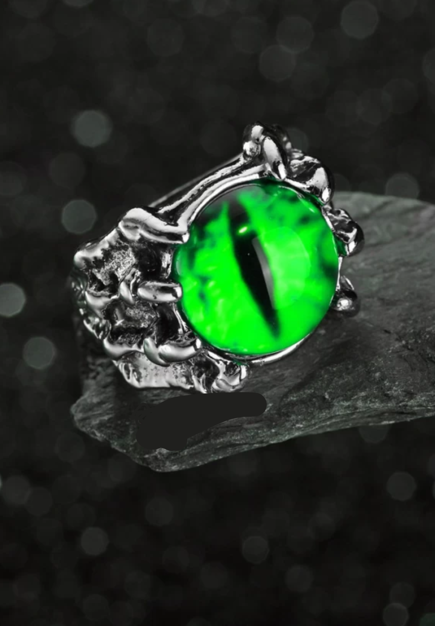 Green Dragon Eyes Stainless-Steel Ring