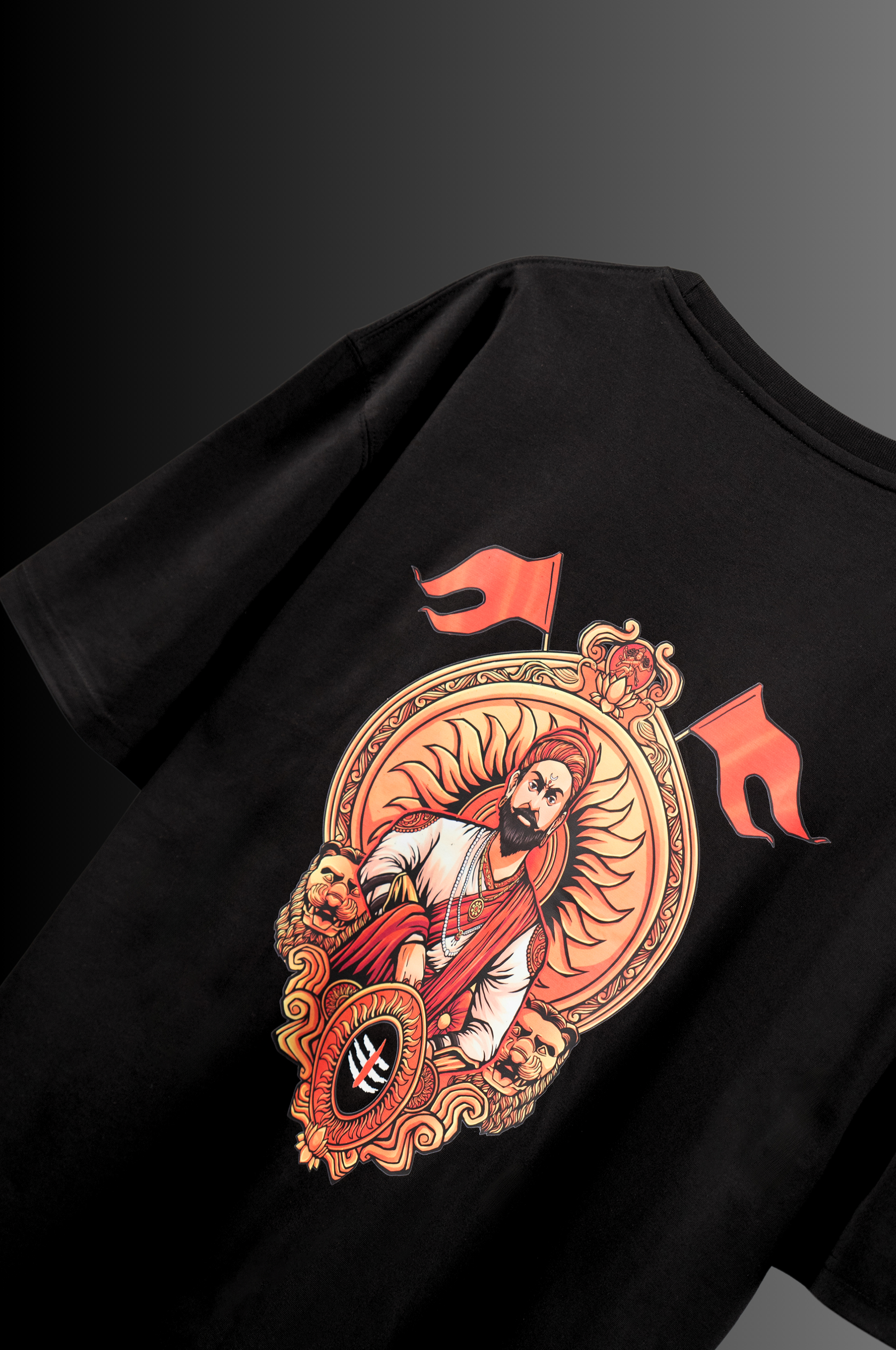 Royal Tribute: Chattrapati Shivaji Maharaj Oversized Tshirt