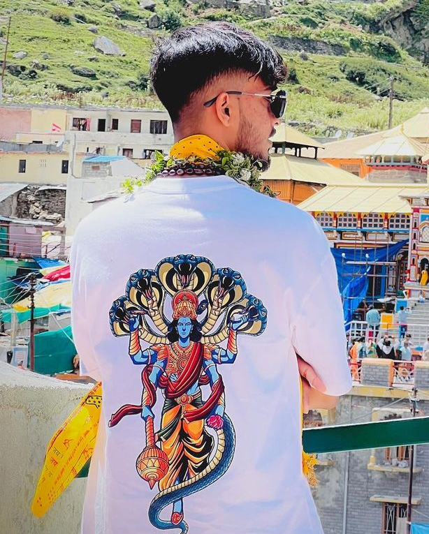 Premium Krishna Vasuki Oversized Tshirt (Limited Edition)